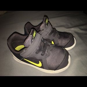 Nike toddler size 8